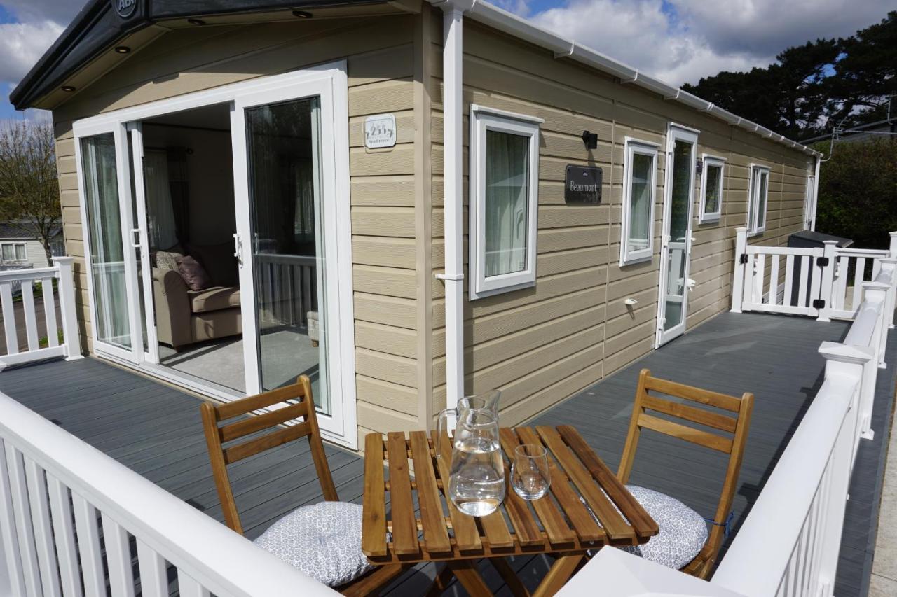 Dotty'S Retreat Villa Milford on Sea Exterior photo